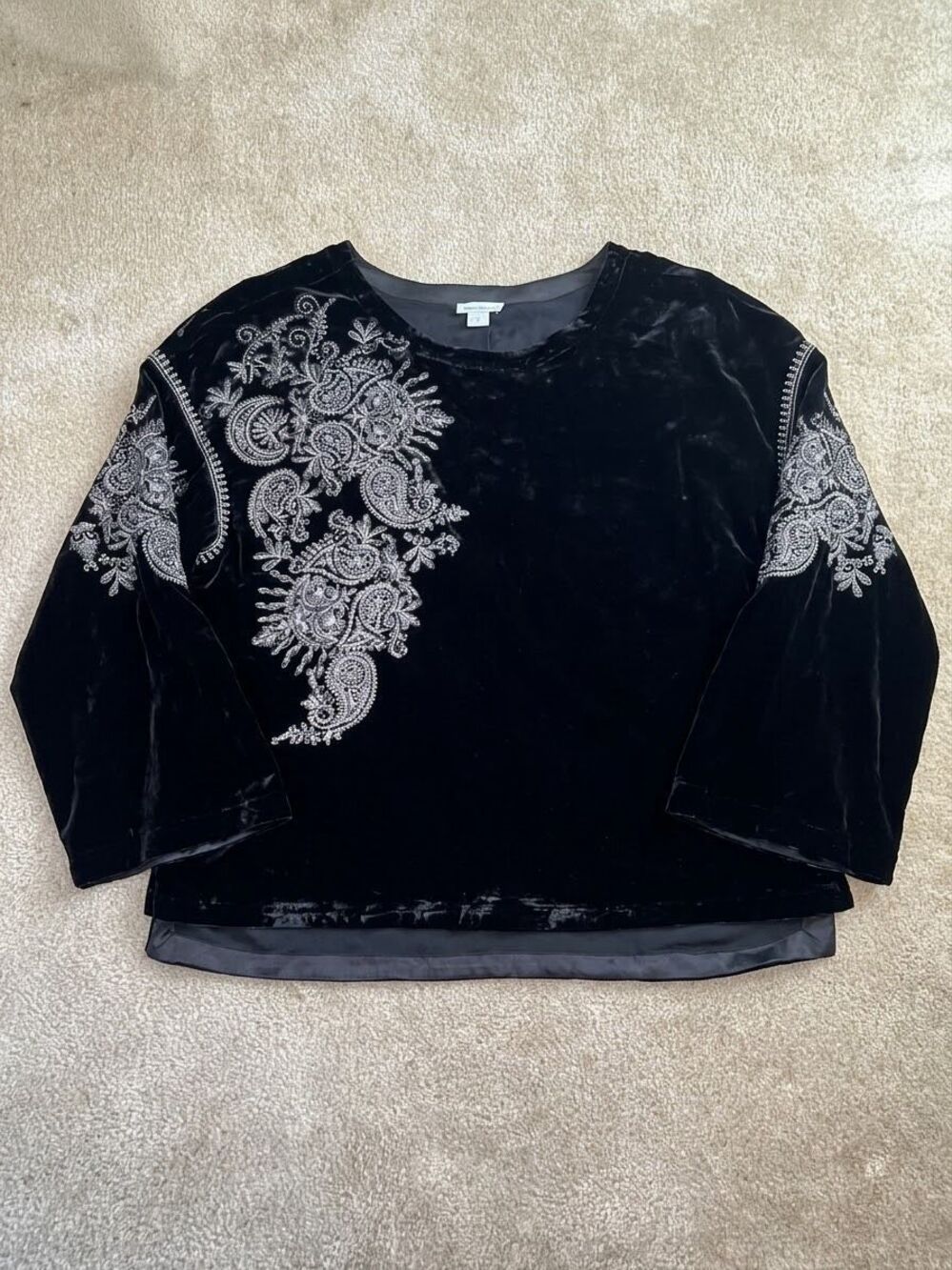 Sundance Catalog Black Velvet Embroidered Paisley Top Size Small Silk Blend